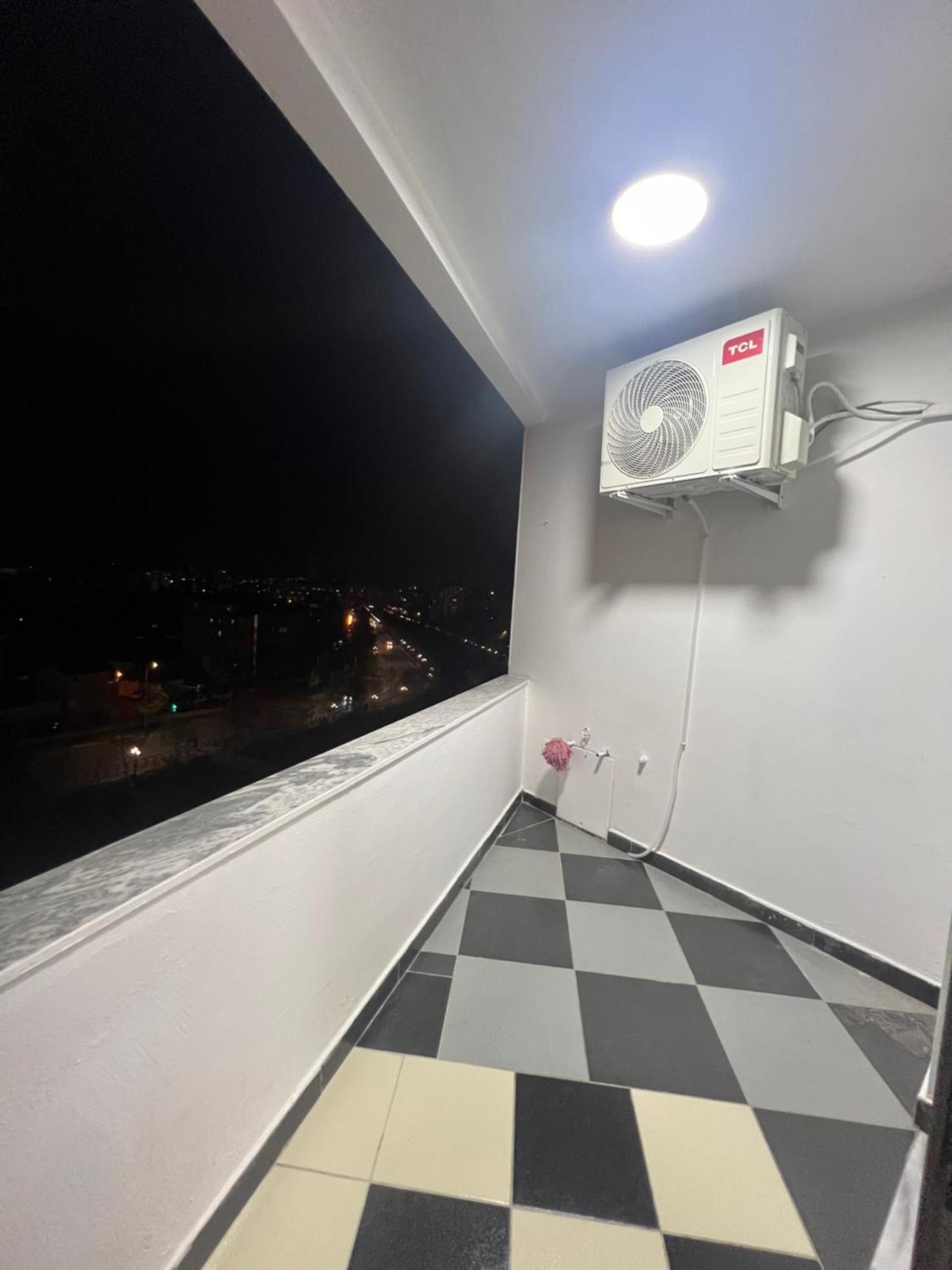 Art'S Apartment Tirana Exterior foto